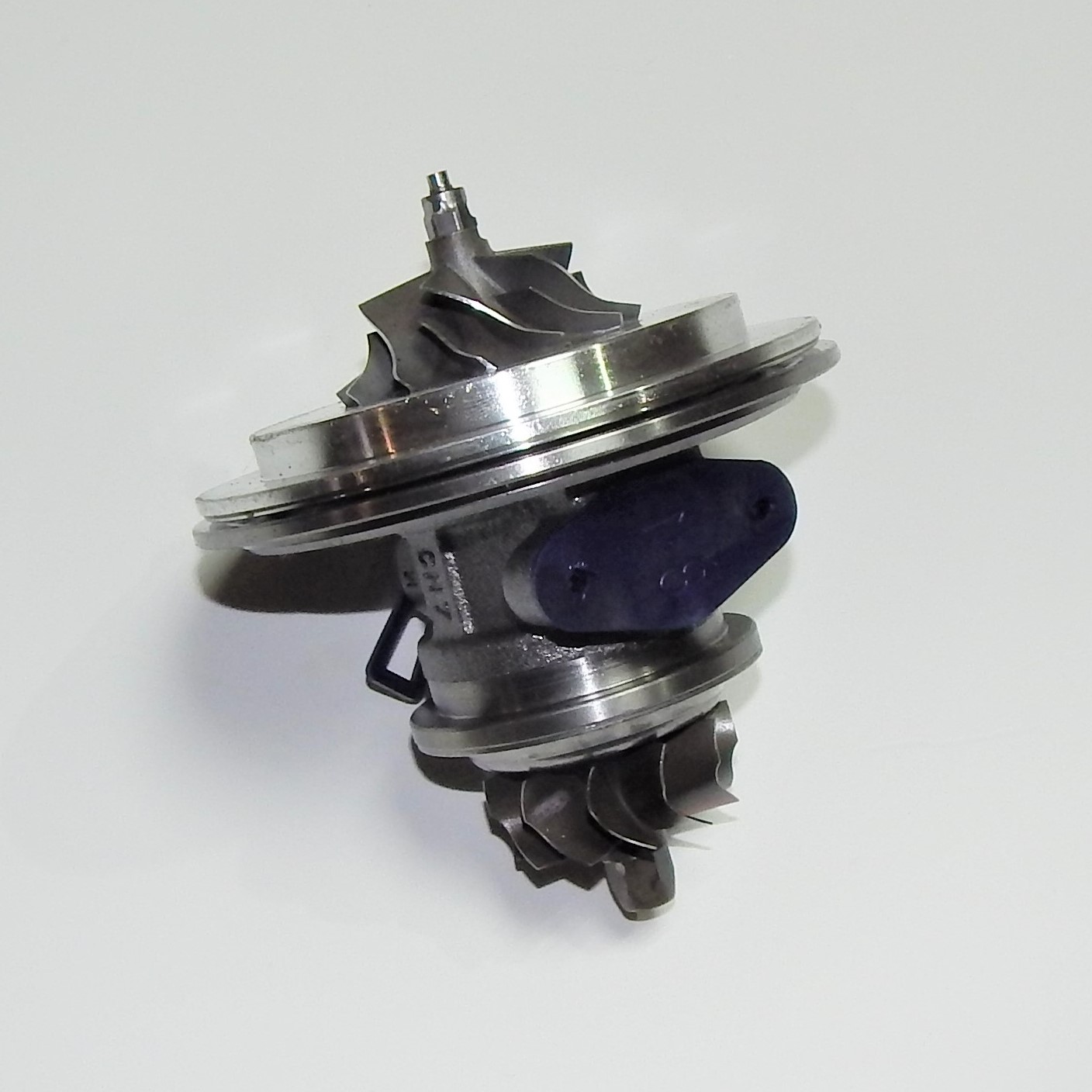 Картридж турбокомпрессора автомобильного 504136797