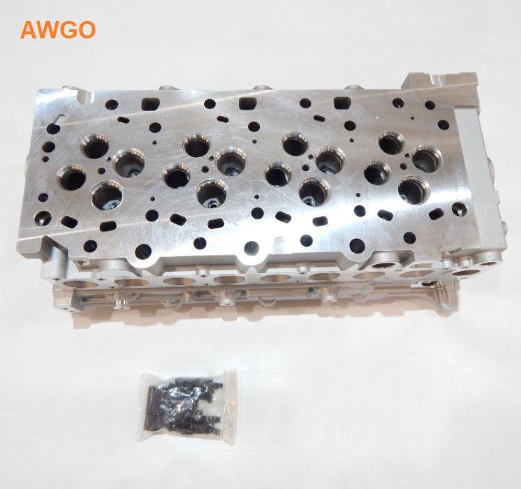 Головка блока цилиндров пустая AWCH0001